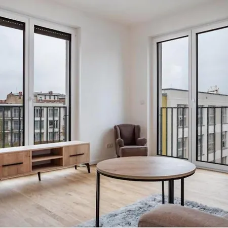 Apartment Modernes Und Wunderschoenes Loft Mit Terrasse Und Stadtblick In Greifswald